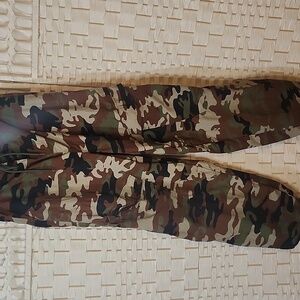 Women's Camouflage Joggers